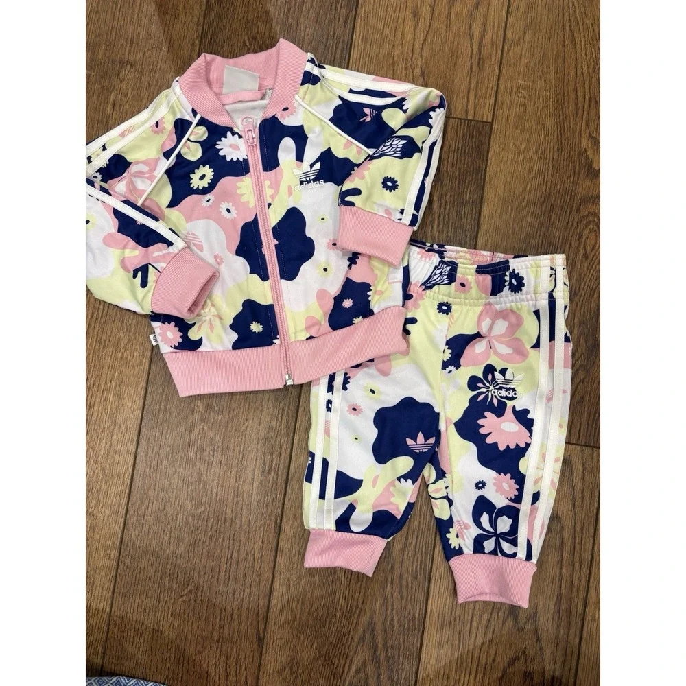 Adidas Originals Flower Allover Print Superstar Jacket Pants Set Girls Sz 6 Mont